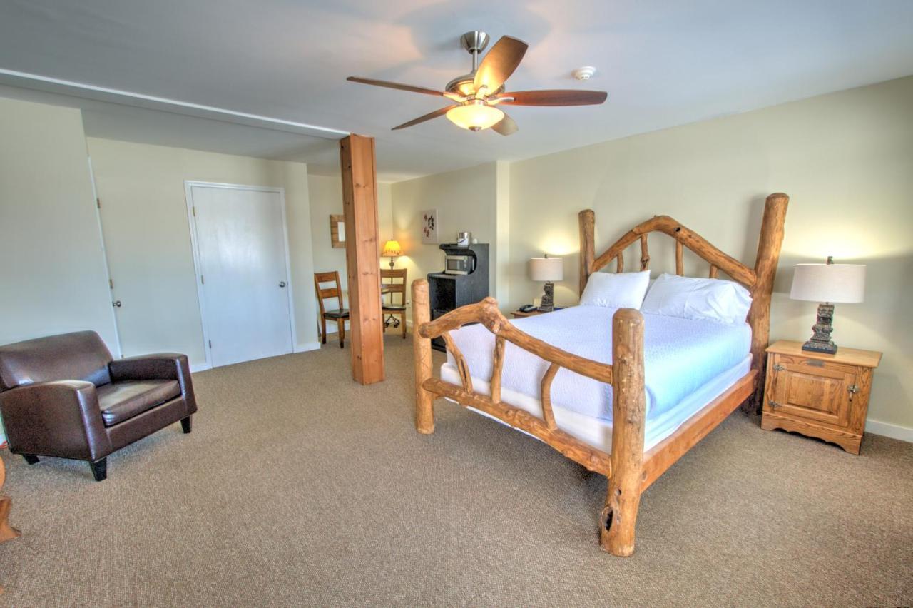 East Shore Lodging Hawley Ngoại thất bức ảnh